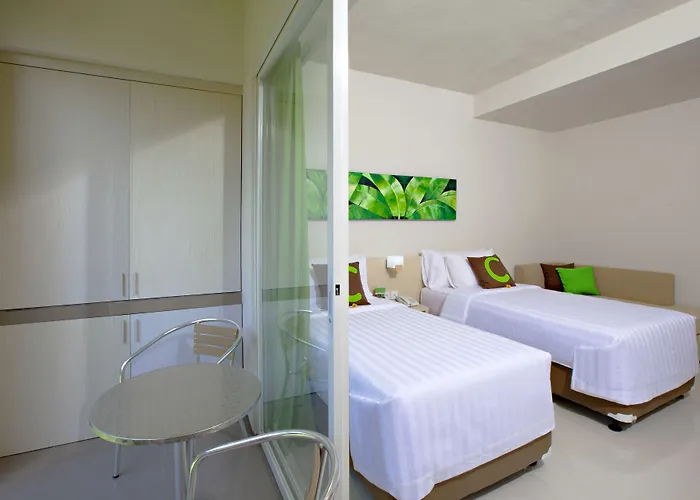 Cozy Hotel Seminyak